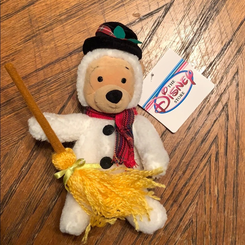 Winnie the Pooh snowman mini beanbag 8 inches